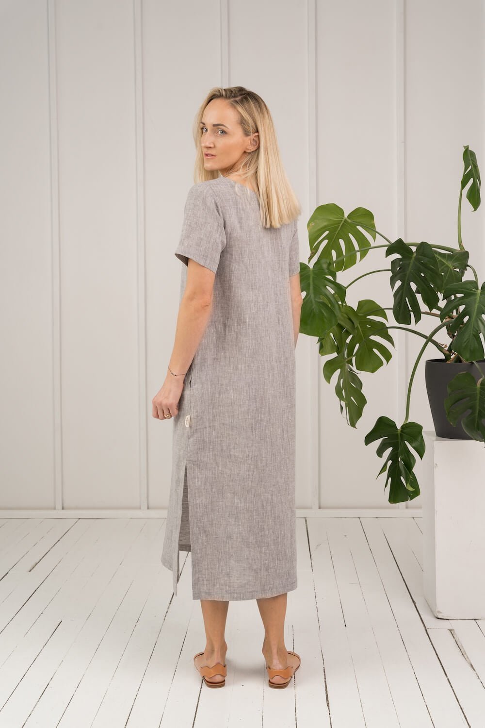plus size linen dress with pockets