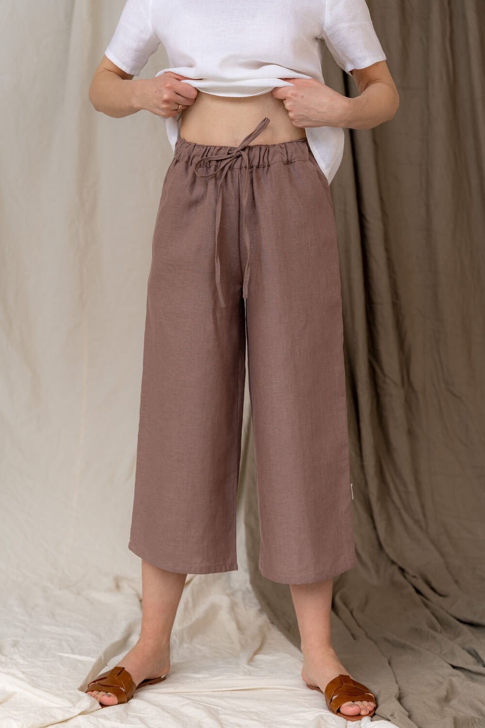 capri linen pants with pockets
