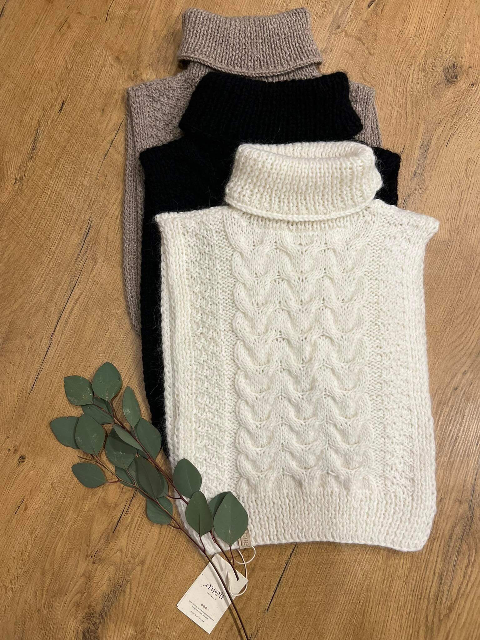 knitted wool turtleneck bib collar