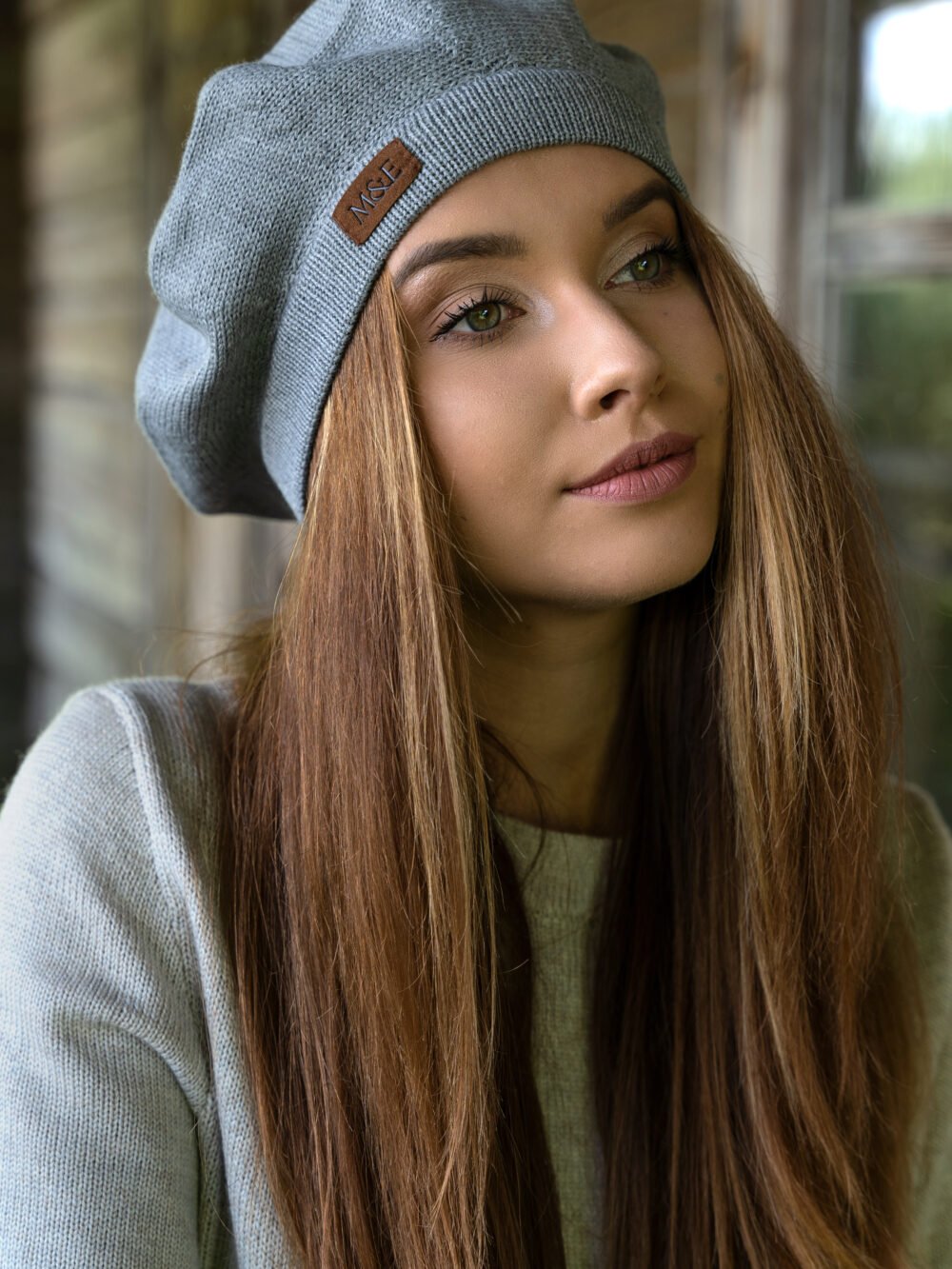 Merino vilnos beretė su šilko pamušalu